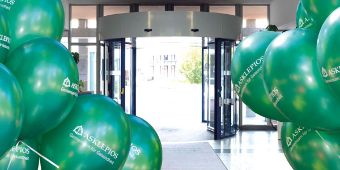 Foyer mit Luftballons