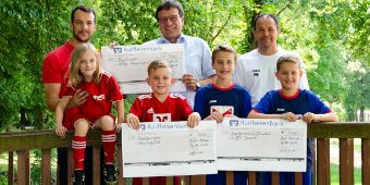Scheckübergabe Jugendsport