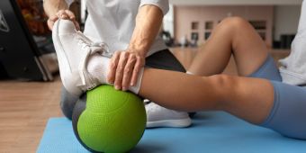 Sportliche Übungen helfen vorzubeugen.