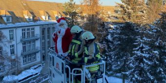 Weihnachtsmann_Kinderklinik_2022