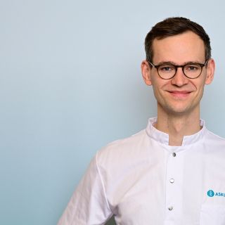 Dr. Jonas Gosch