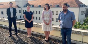 Geschäftsführer Andreas Neumann, Tina Fau, Klinikmanagerin Jana Humrich und Pflegedienstleiter Steffen König